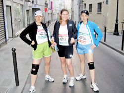 AGS students before running the Paris marathon